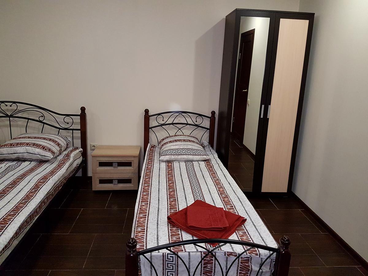 Guest House Black Sea Pitsunda Exterior foto